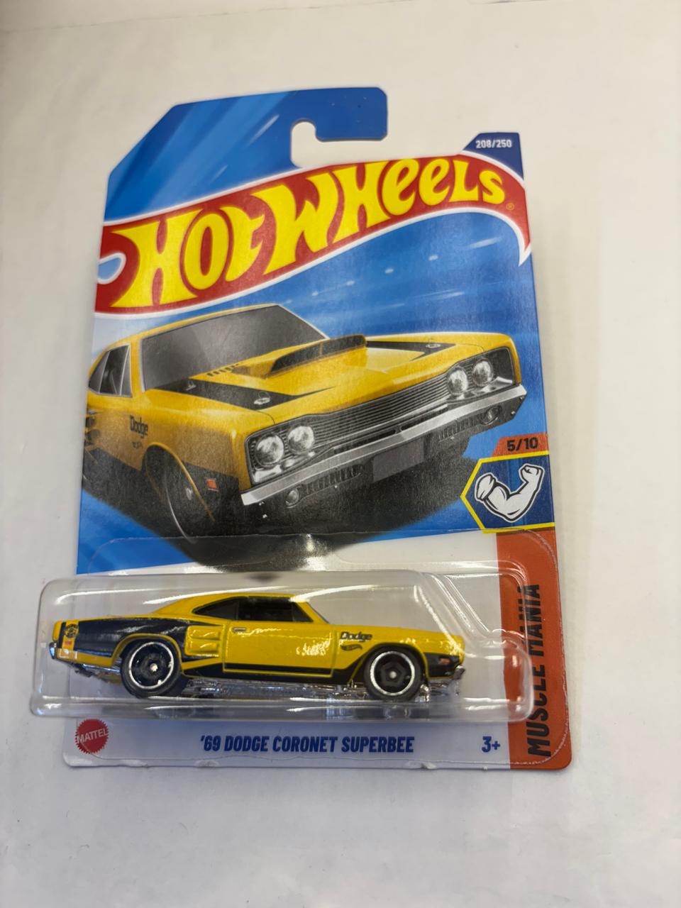 HotWheels 2020 Muscle Mania – 69 Dodge Coronet Superbee (Mainline).