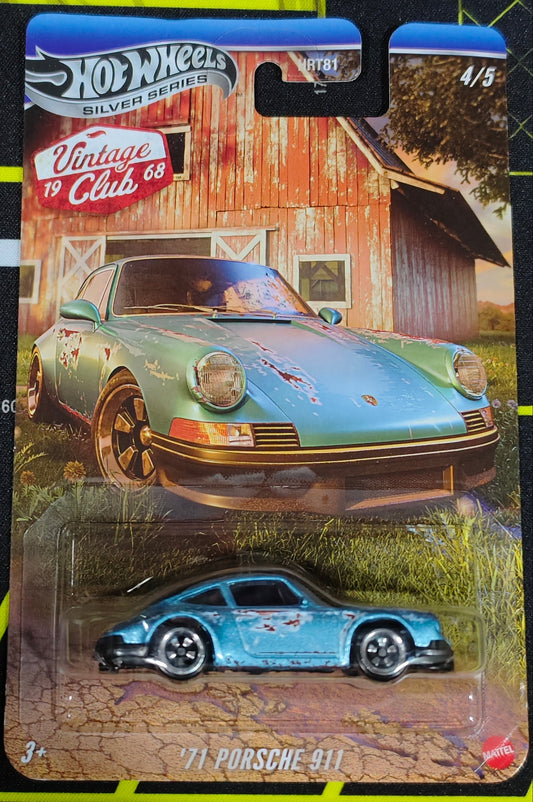 1968 Vintage Club 71 Porsche 911 front