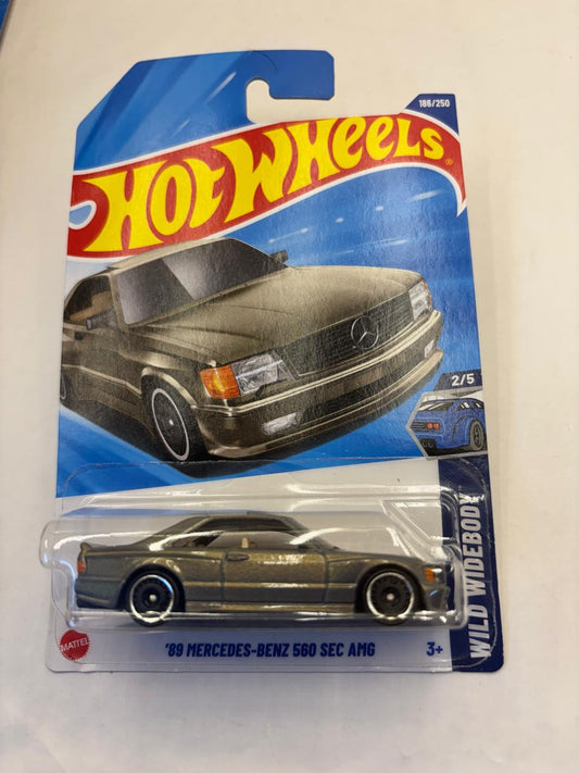 HotWheels 2022 Wild Widebody – '89 Mercedes-Benz 560 Sec AMG (Mainline).