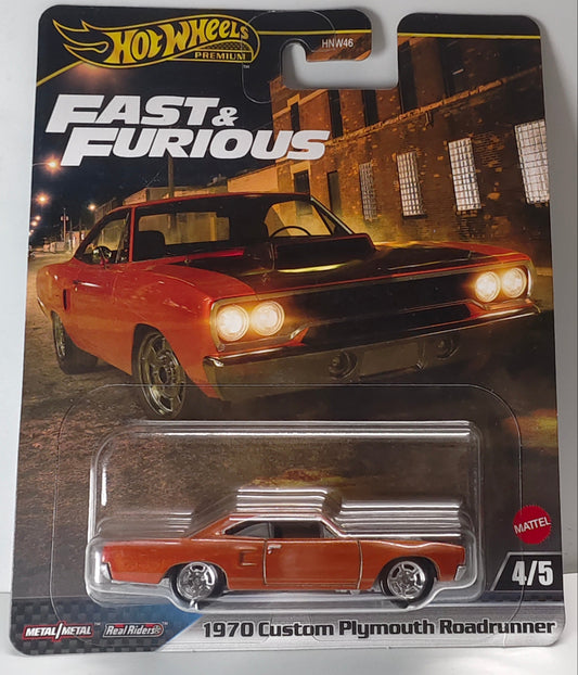 Hot Wheels 1970 Custom Plymouth Roadrunner toy car in packaging with 'Fast & Furious' branding.