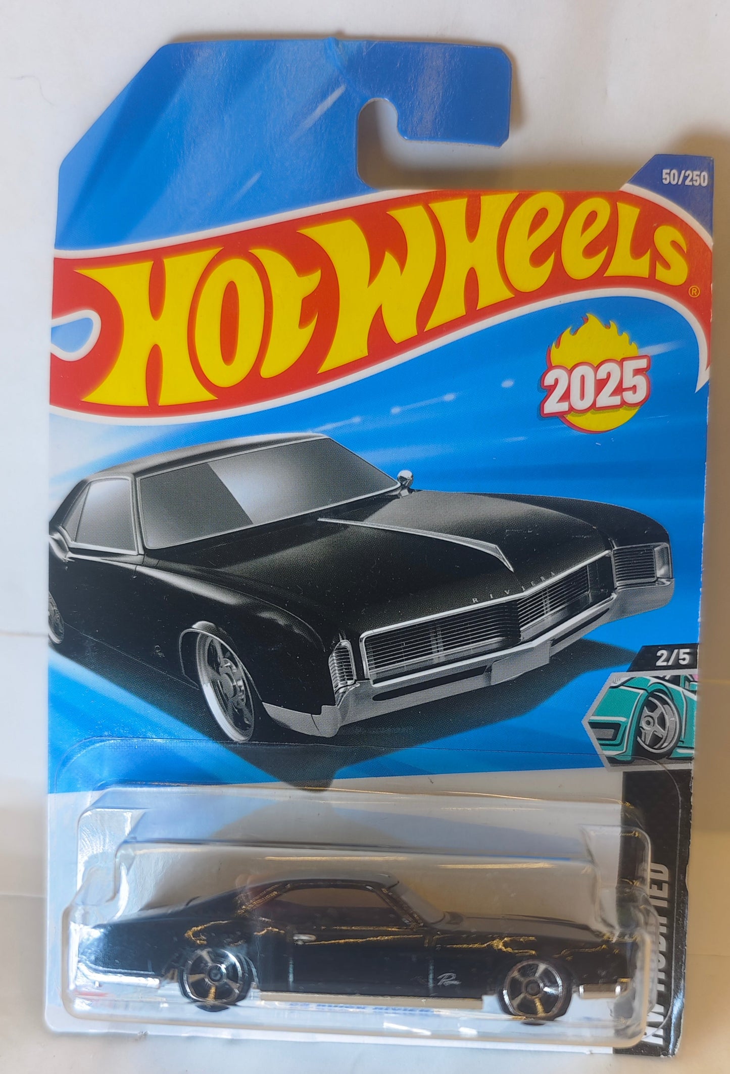 Hot Wheels 66 Buick Riviera Front Pack