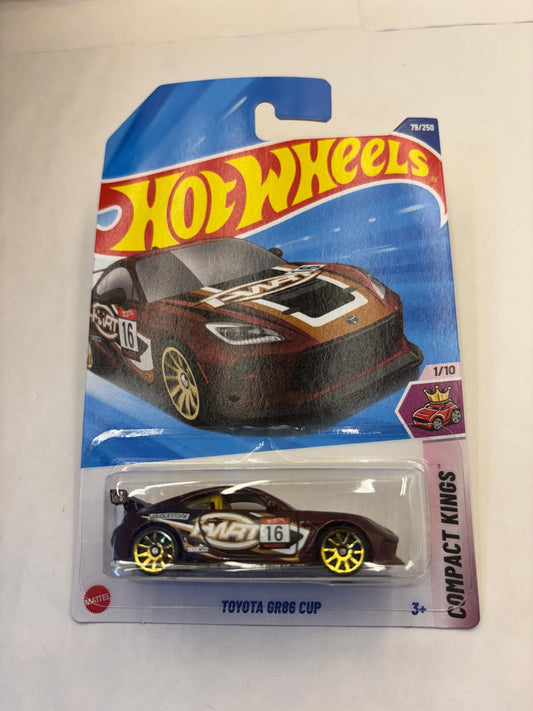 HotWheels 2023 Compact Kings – Toyota GR86 Cup (Mainline).